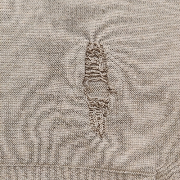 FOREVER 21 distressed sweater for women Small - Picture 5 of 12
